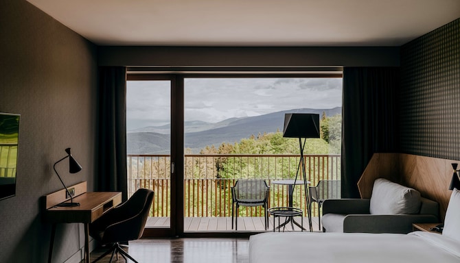 Radisson Hotel Szklarska Poręba - Superior Room with mountain view