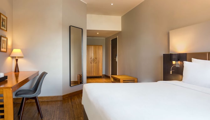 Radisson Hotel Tamboho Waterfront Antananarivo - Premium Room
