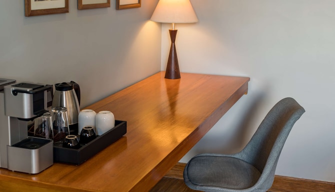 Radisson Hotel Tamboho Waterfront Antananarivo - Premium Room