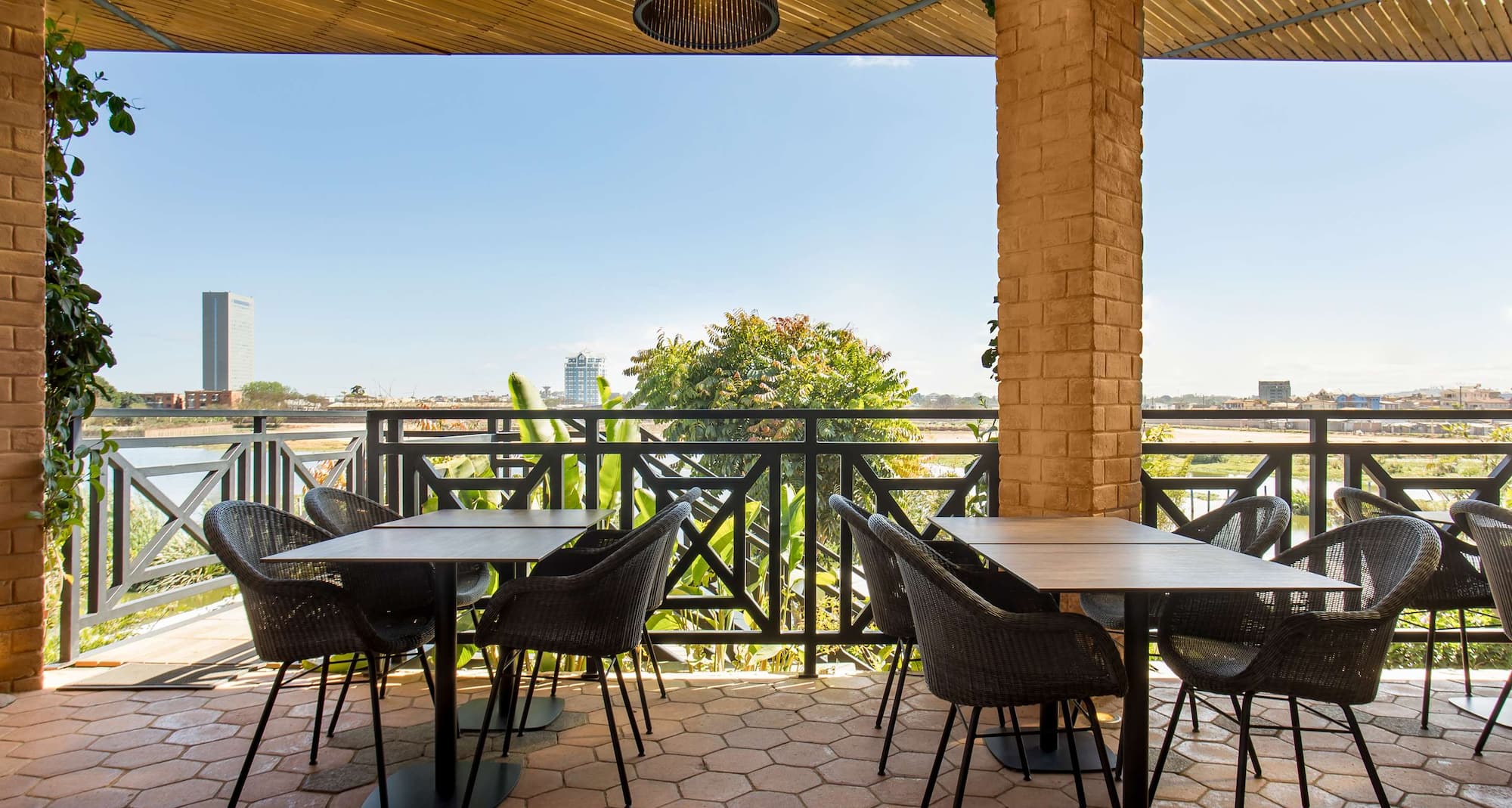 Radisson Hotel Tamboho Waterfront Antananarivo - Terrace