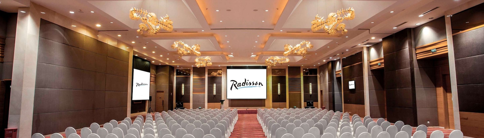 Radisson Hotel Tianjin Aqua City - Grand Ballroom theater set-up