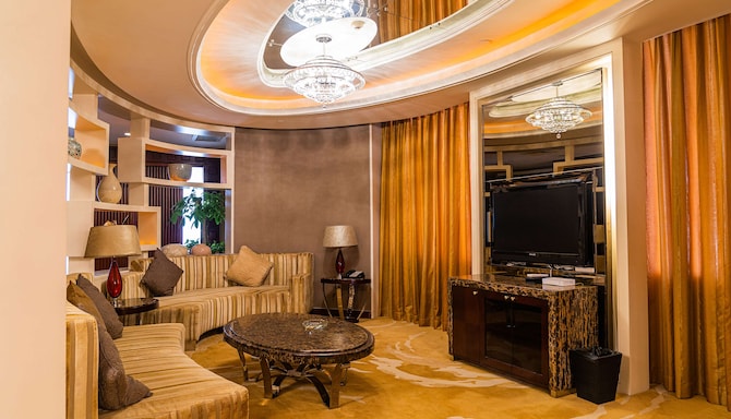 Radisson Hotel Tianjin - Presidential Suite