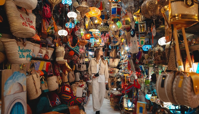 Radisson Hotel Tunis City Center - Souk of Tunis