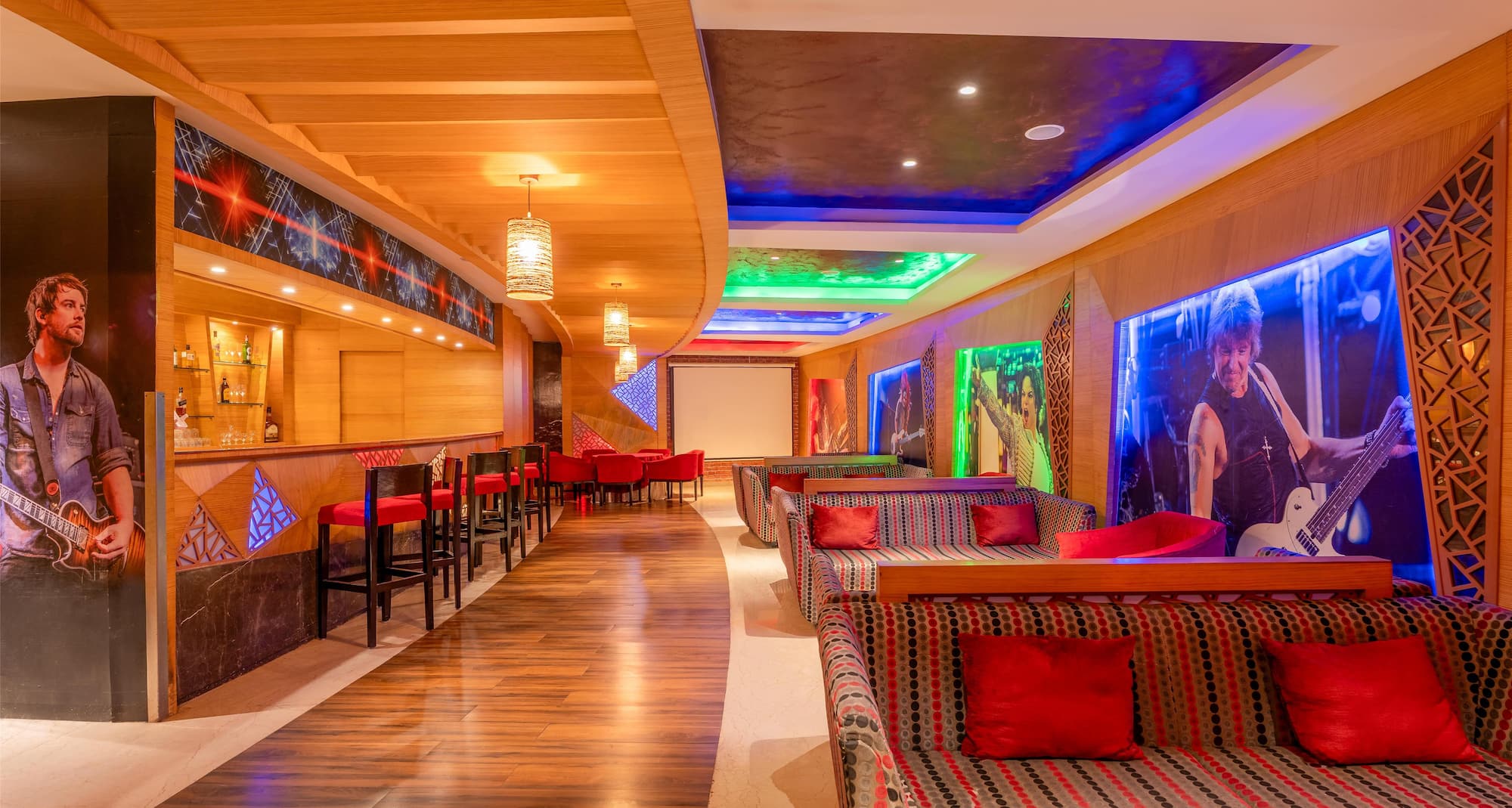 Radisson Hotel Udaipur - Bar