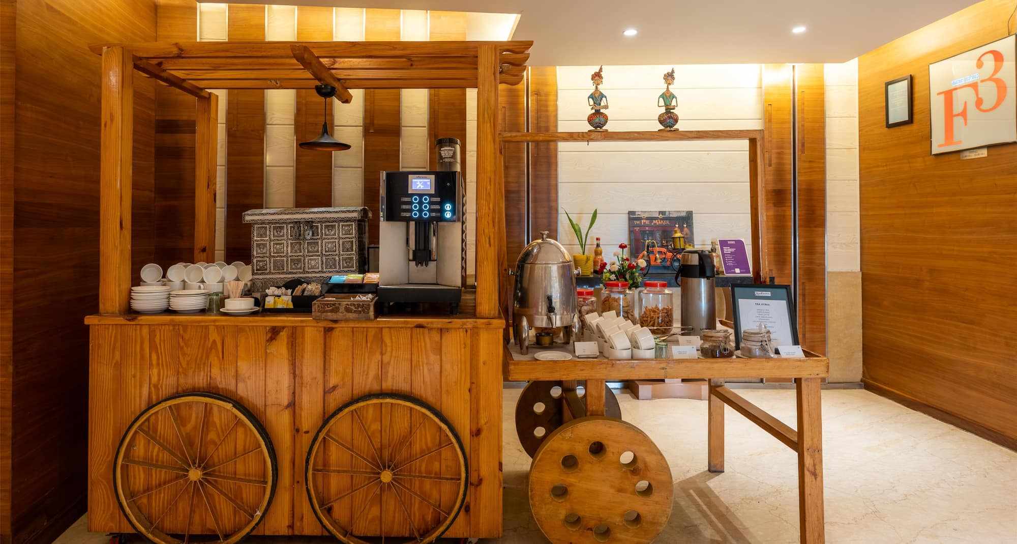 Radisson Hotel Udaipur - F3 Lounge