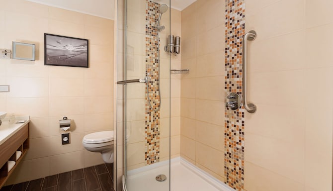 Radisson Hotel Ulyanovsk - Гостевая комната с ванной