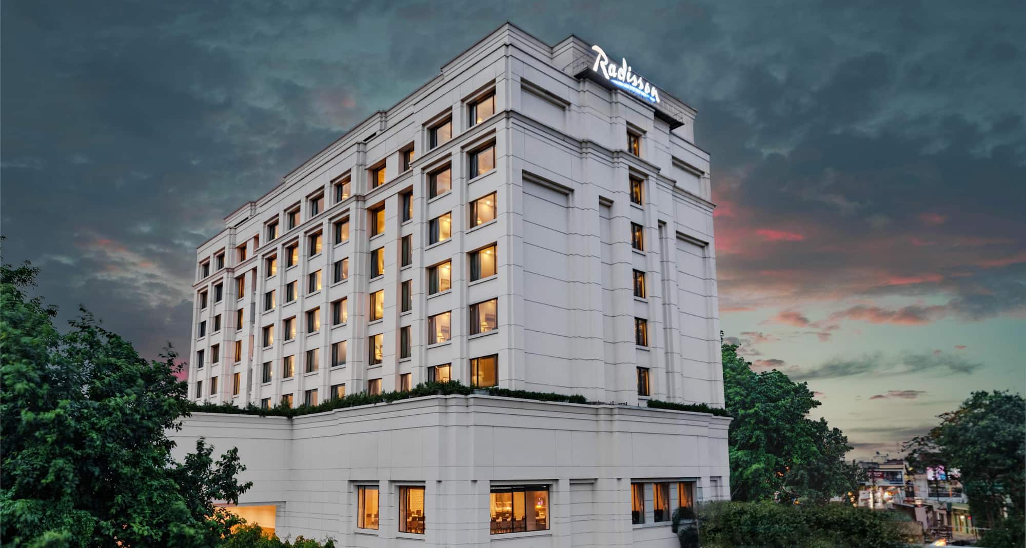 Radisson Hotel Varanasi - Facade