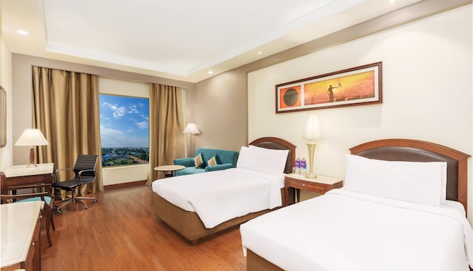 Radisson Hotel Varanasi - Superior Twin Bedroom