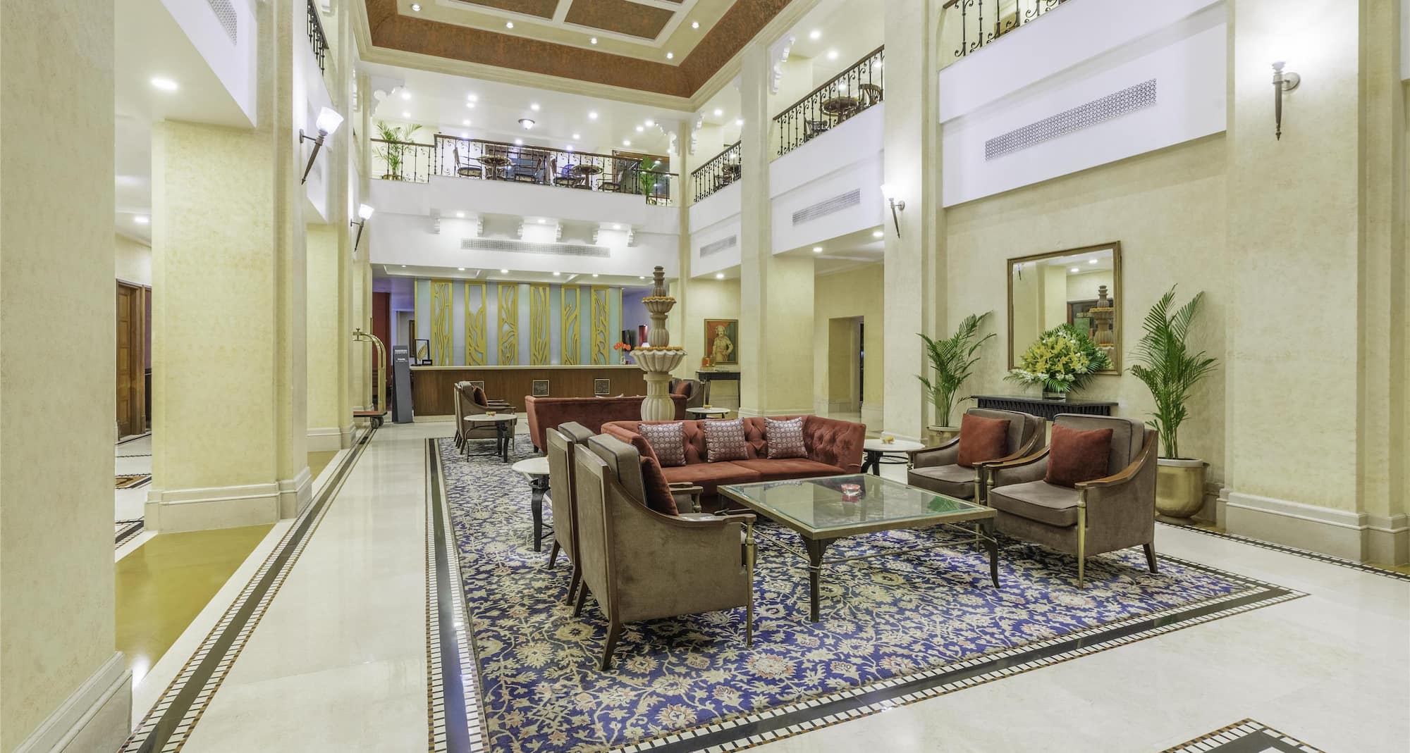 Radisson Hotel Varanasi - Reception