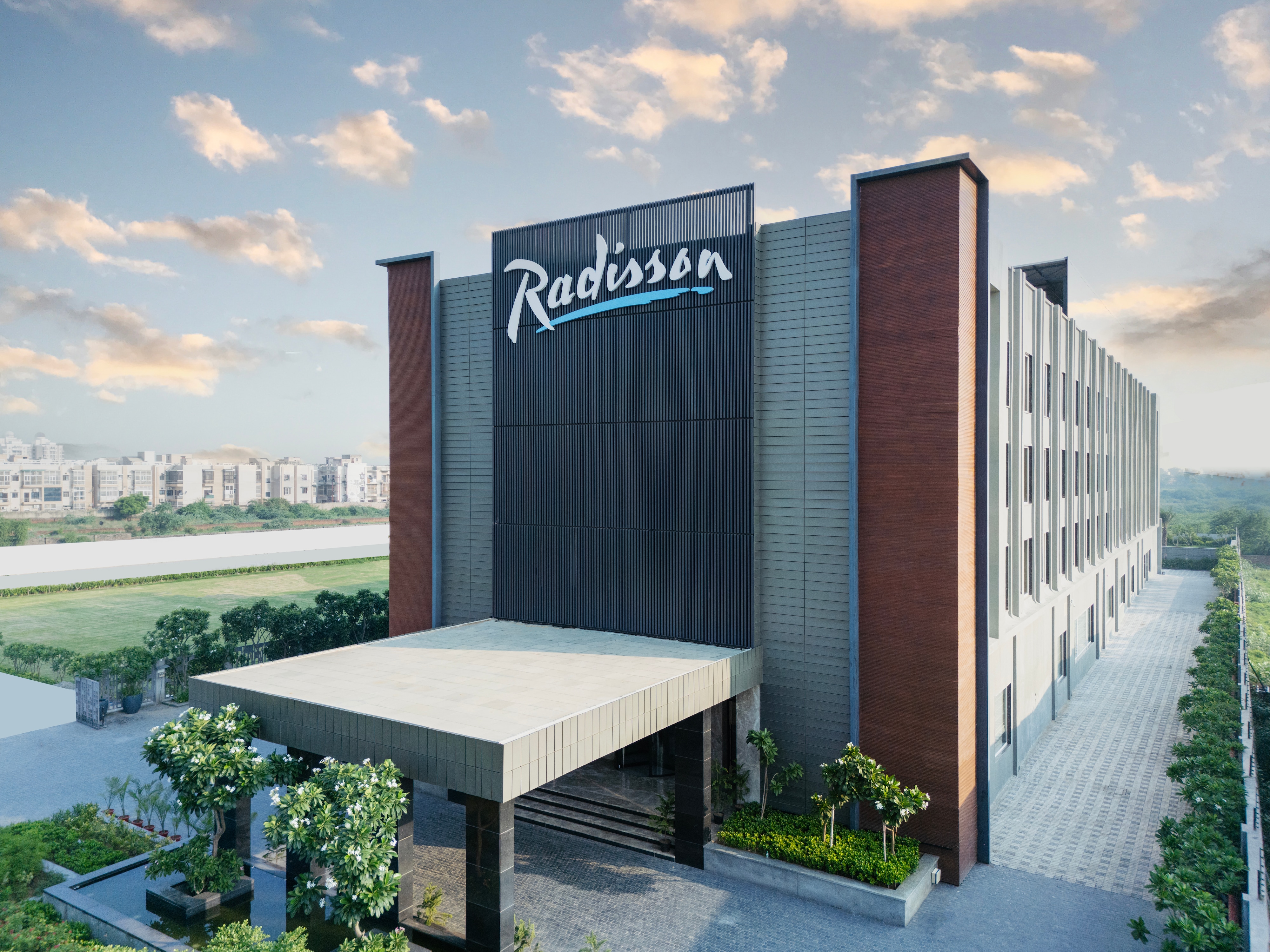 Radisson Hotel Vrindavan - Radisson Hotel Vrindavan Hotel Video -Where Braj Spreads Its Wings
