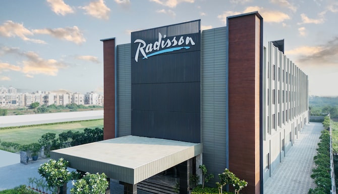 Radisson Hotel Vrindavan - 外景