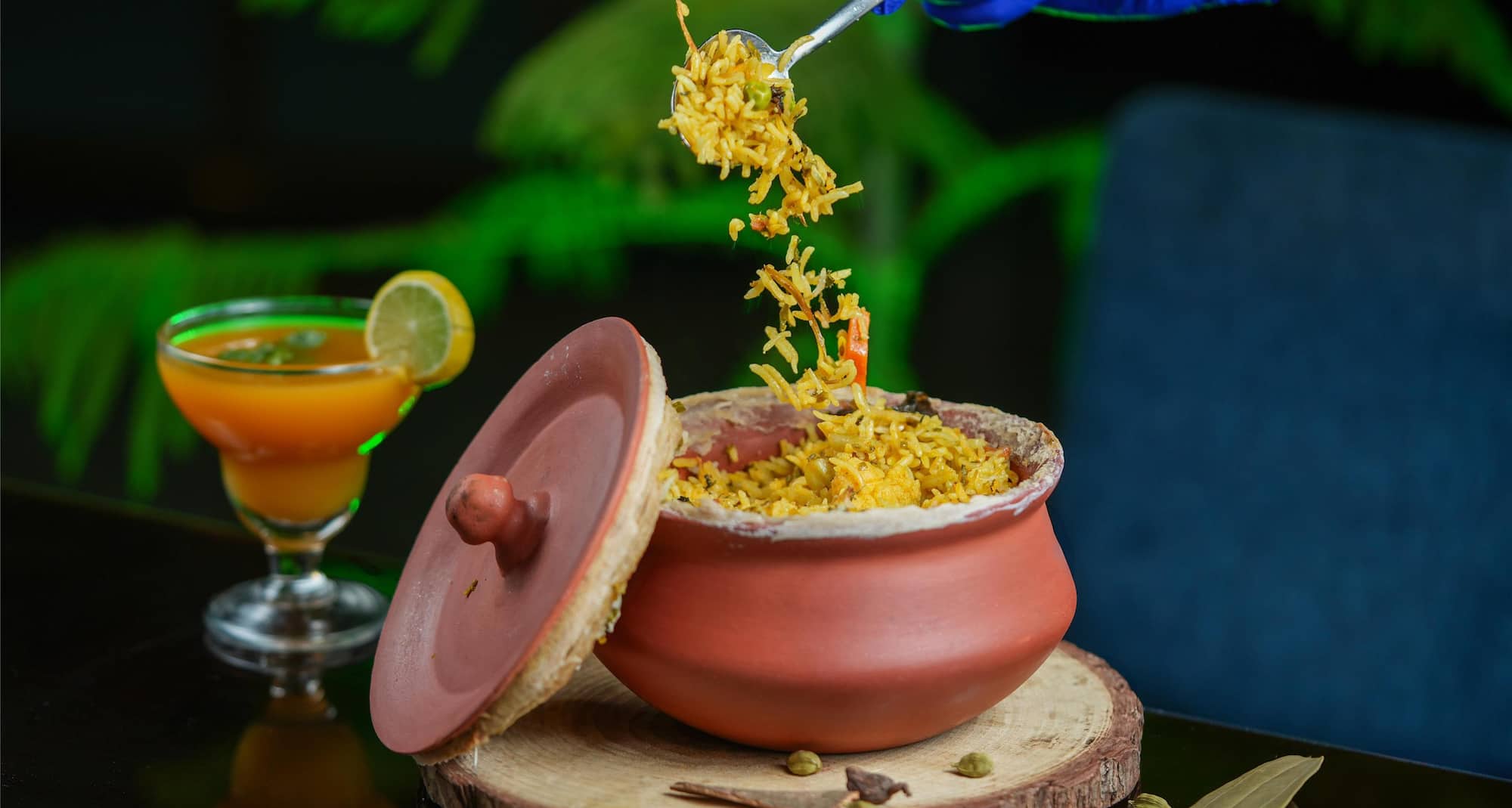 Radisson Hotel Vrindavan - Food