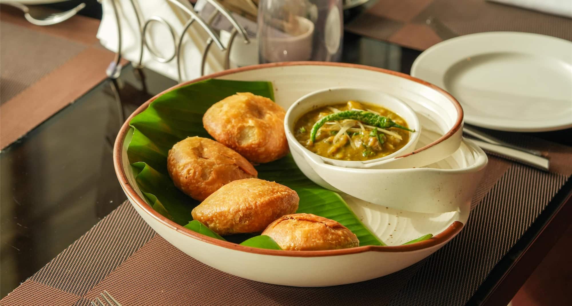 Radisson Hotel Vrindavan - Dal Kachori hing bhaji ke sath