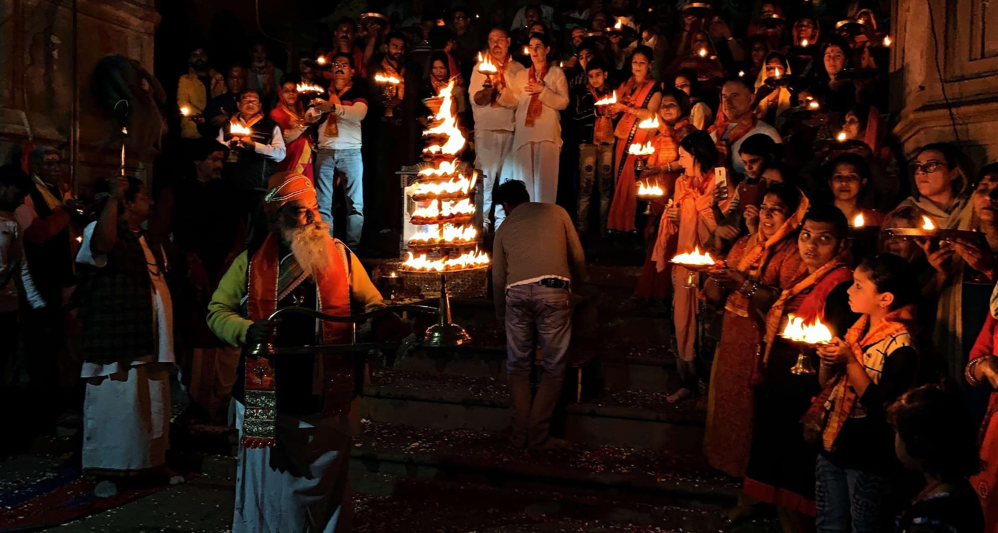 Radisson Hotel Vrindavan - Yamuna Ghat Aarti