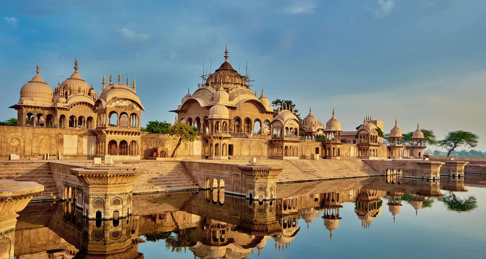 Radisson Hotel Vrindavan - Kusum Sarovar - Vrindavan, India