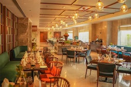 Radisson Hotel Vrindavan - Divine Dine All Day dining restaurant