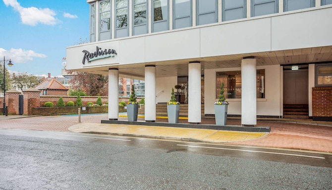 Radisson Hotel York - Exterior