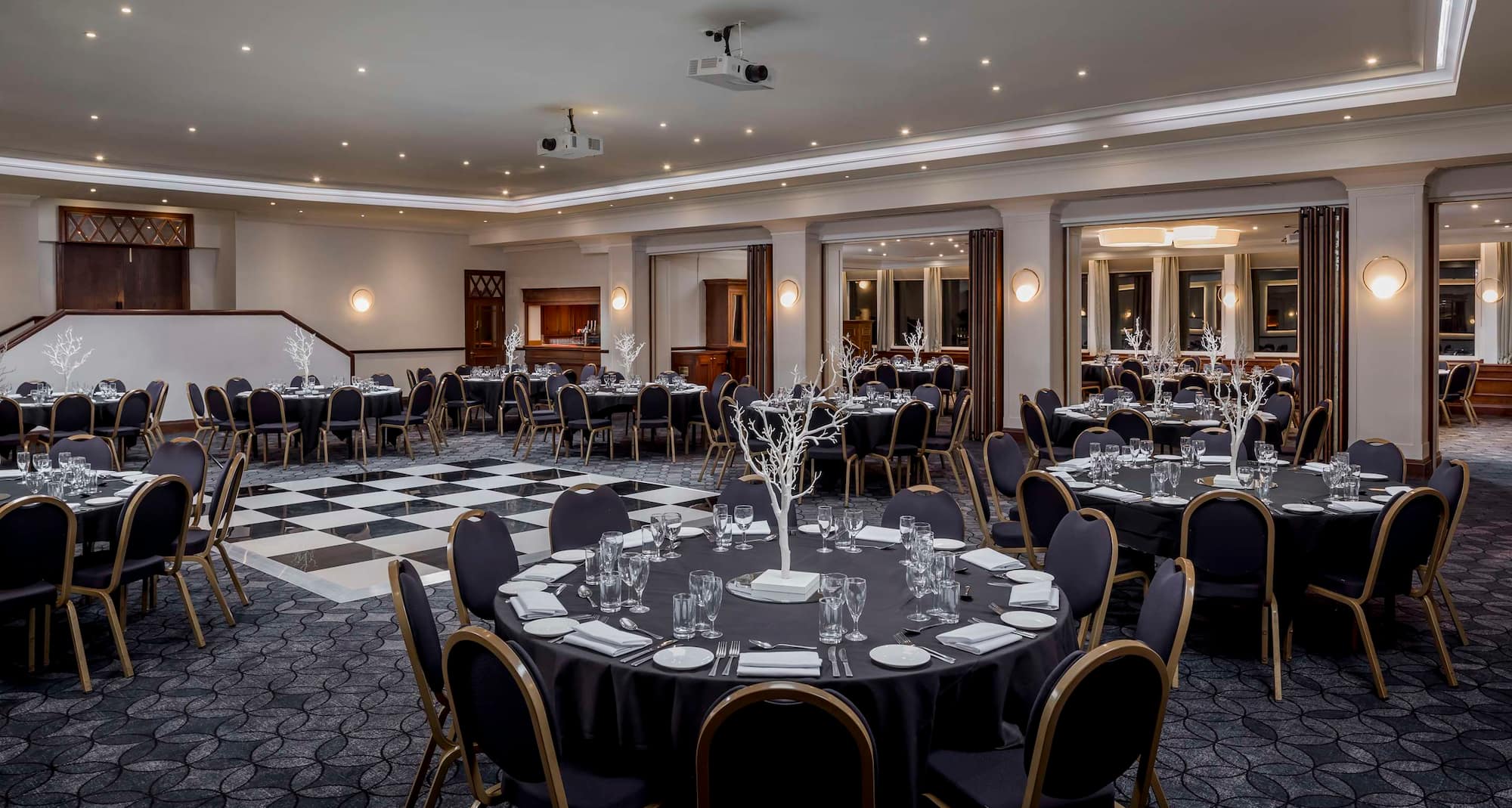 Radisson Hotel York - Henley Regatta Suite