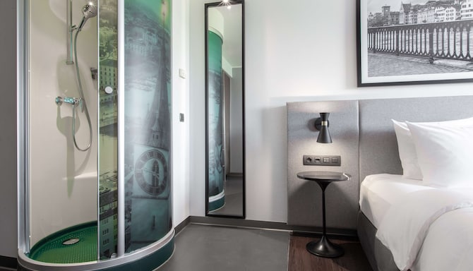 Radisson Hotel Zurich Airport - Guest room