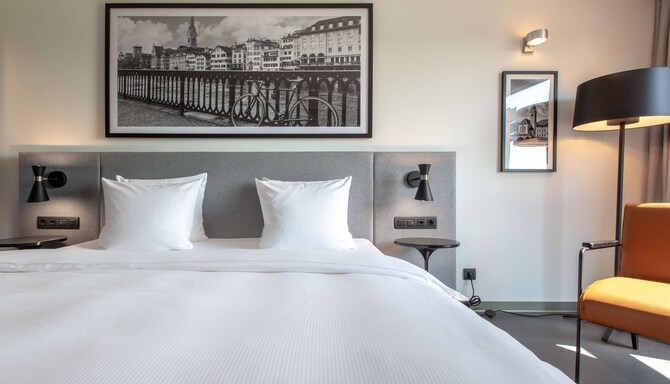 Radisson Hotel Zurich Airport - Guest room