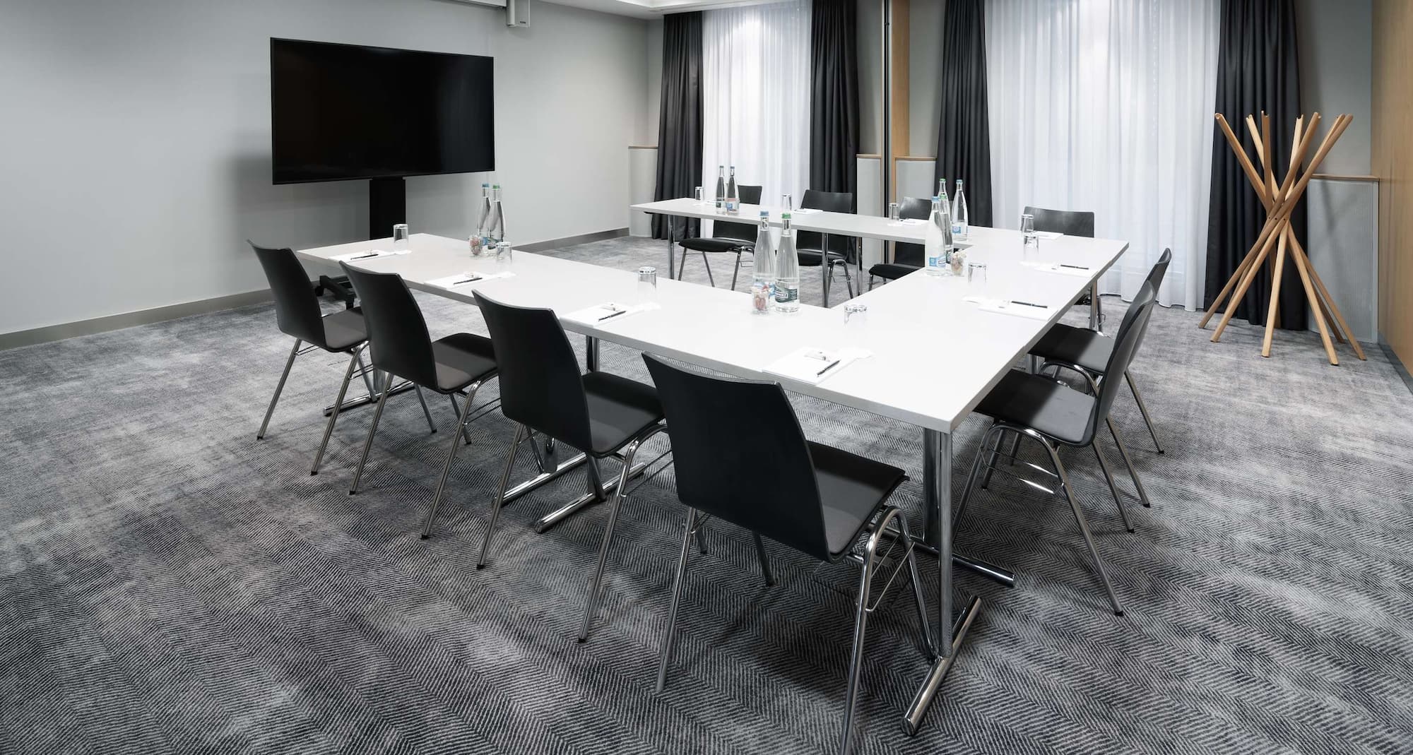 Radisson Hotel Zurich Airport - Sala A-B, allestimento a ferro di cavallo