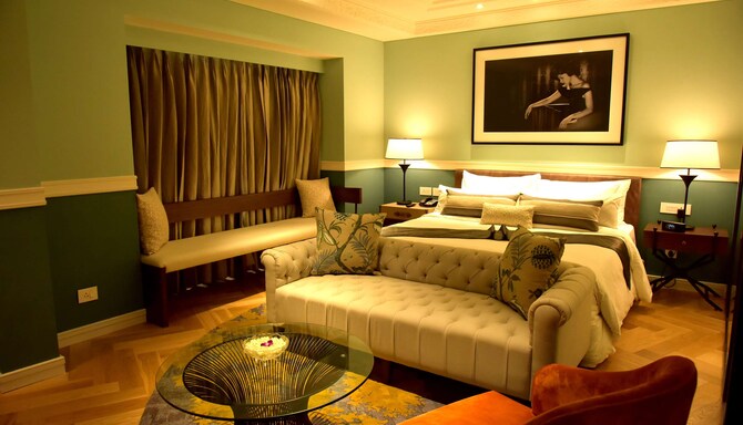 Radisson Jass Shimla - Deluxe Suite