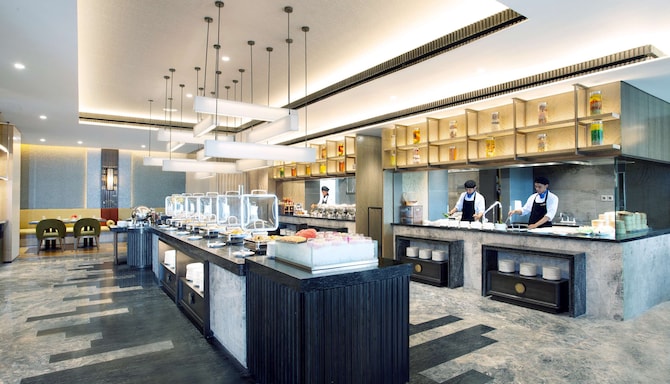 Radisson Lampung Kedaton - All Day Dining Restaurant
