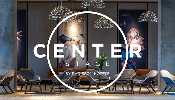 Radisson Meetings - Center stage logo