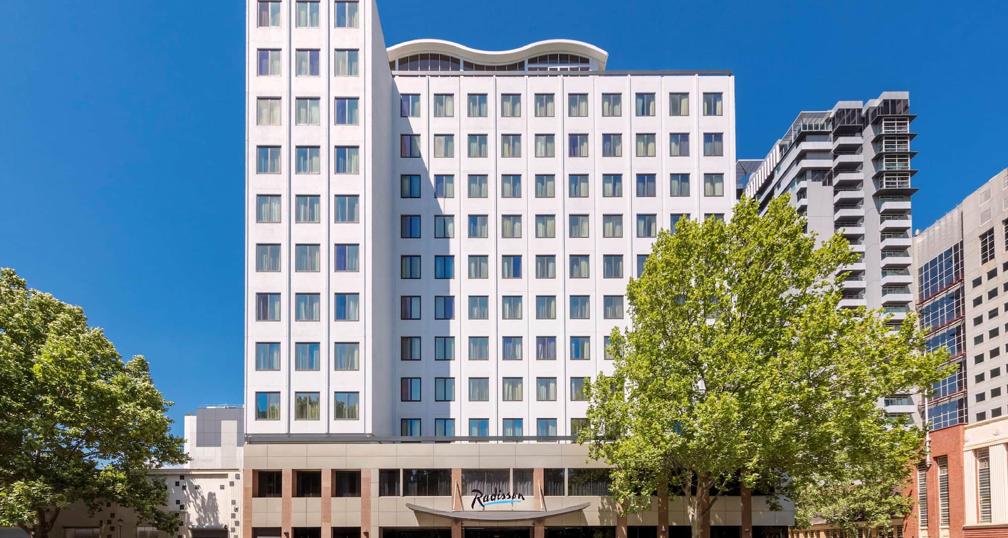 Radisson on Flagstaff Gardens Melbourne - Exterior