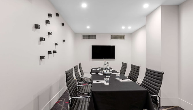 Semaphore Room