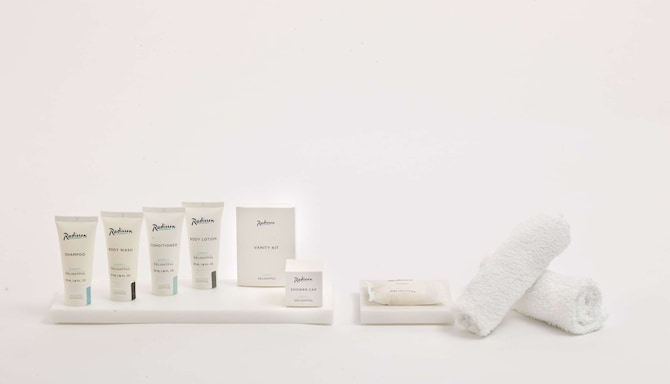 Radisson - Bathroom amenities