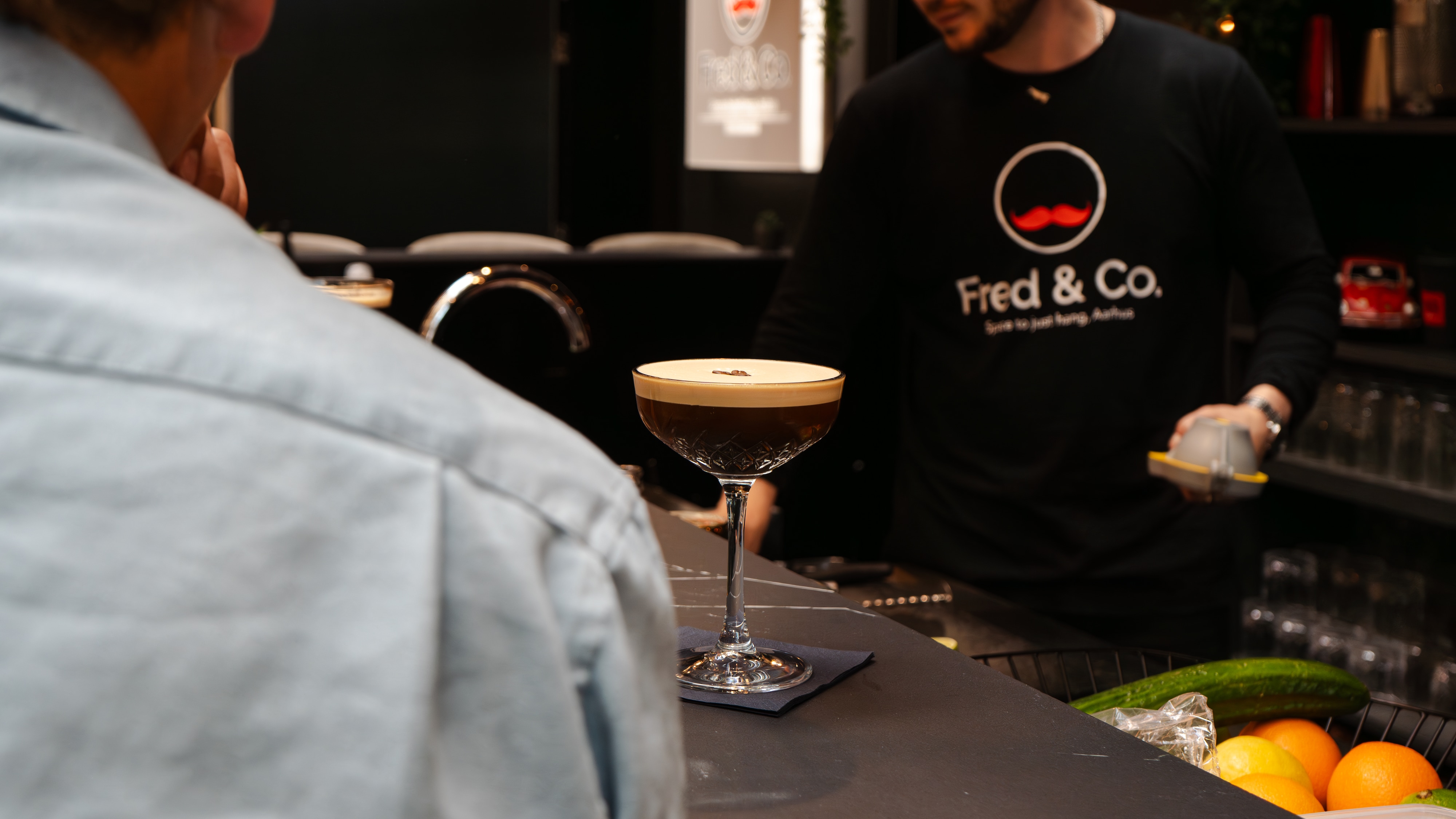 Radisson RED Aarhus - Cocktail RED without bikes and new text