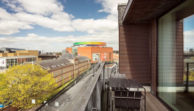 Radisson RED Aarhus - Junior Suite view from balcony