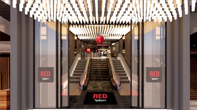Radisson RED Auckland - Hotel entrance