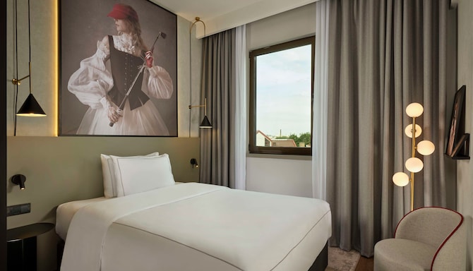 Radisson RED Belgrade - Pokój dla gości