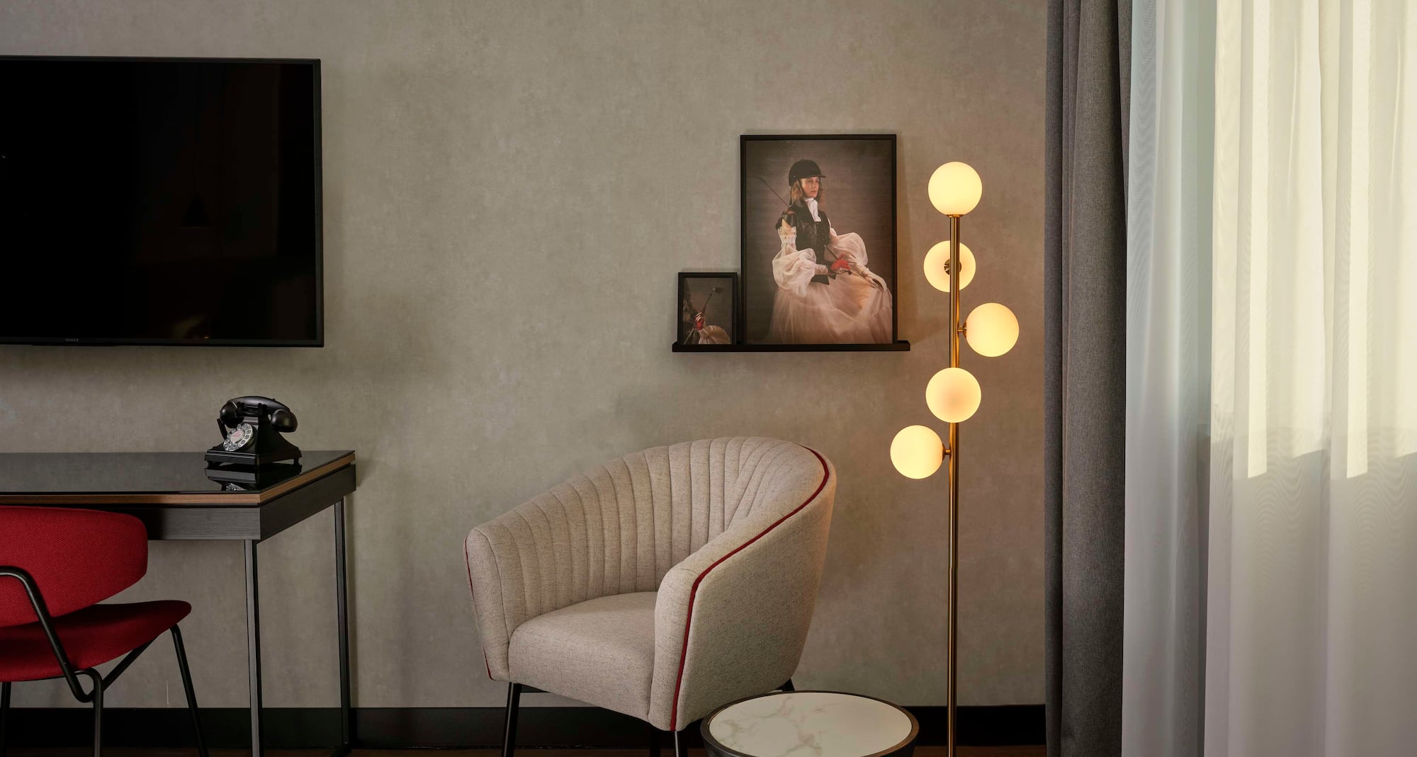 Radisson RED Belgrade - Habitaciones/Alojamientos