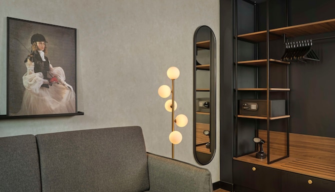 Radisson RED Belgrade - Suita