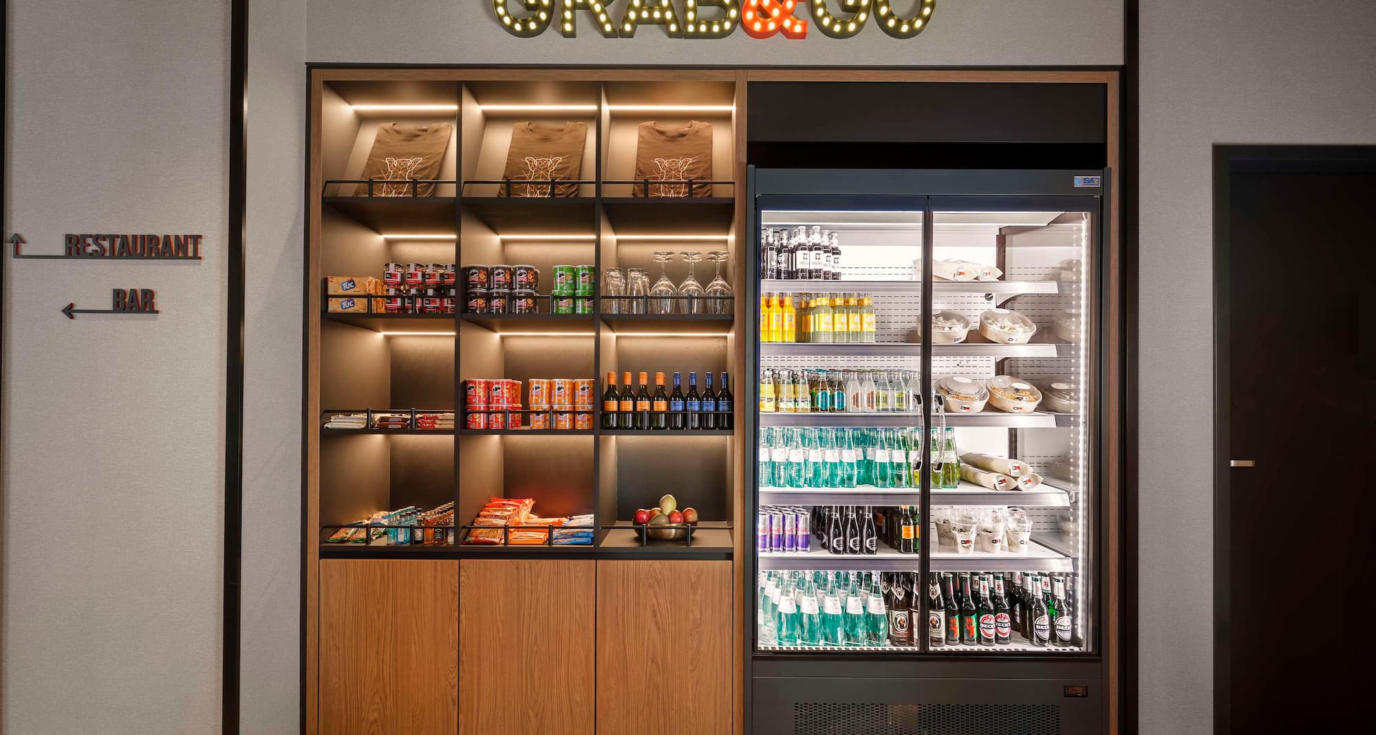 Radisson RED Berlin Kudamm - Grab and Go