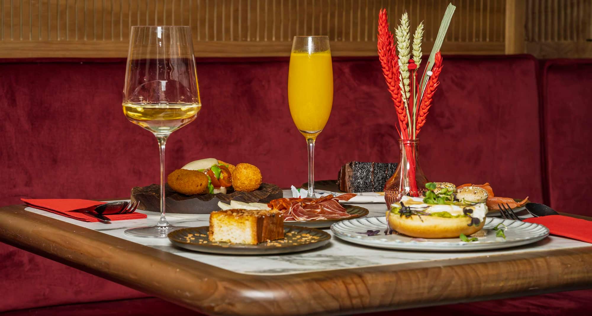Radisson RED Brunch