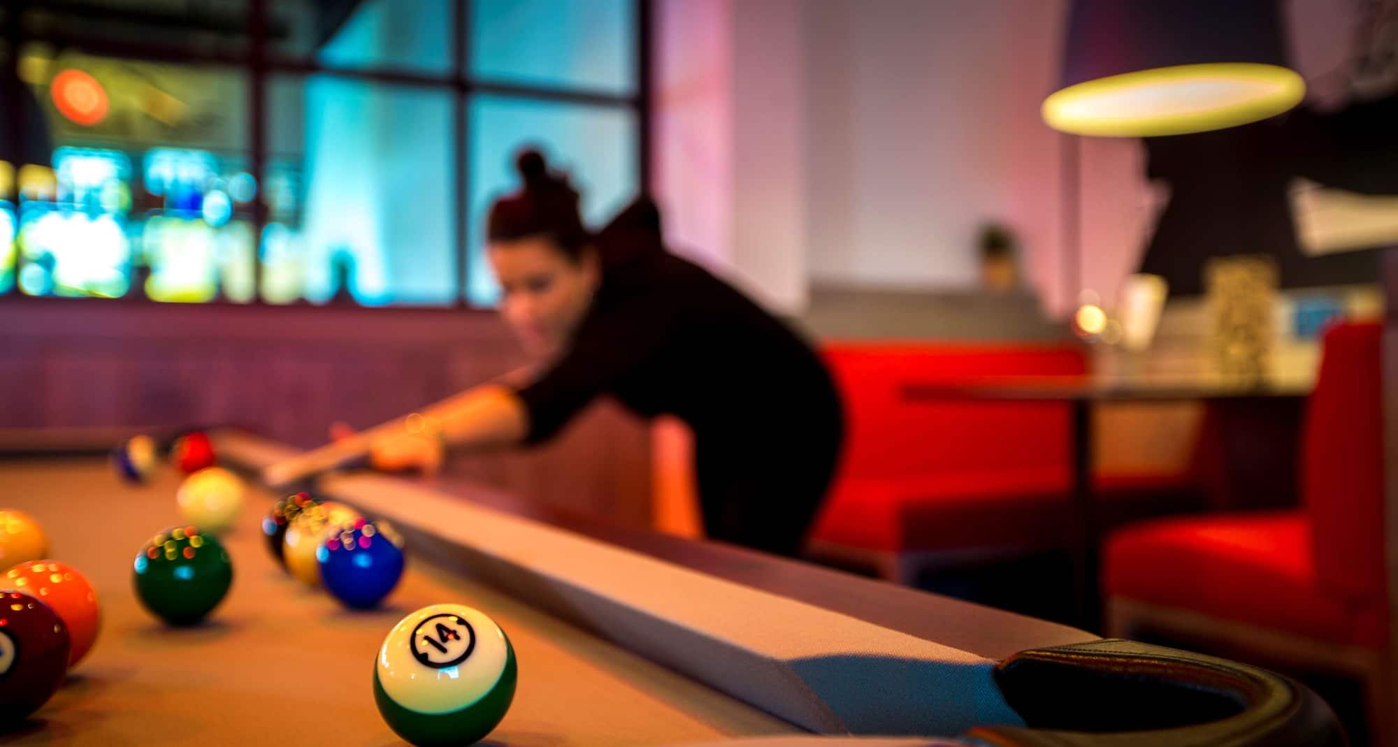 Radisson RED Brussels - Pool Table