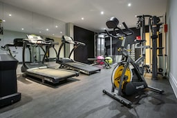 Radisson RED Brussels - Fitness center RED gym