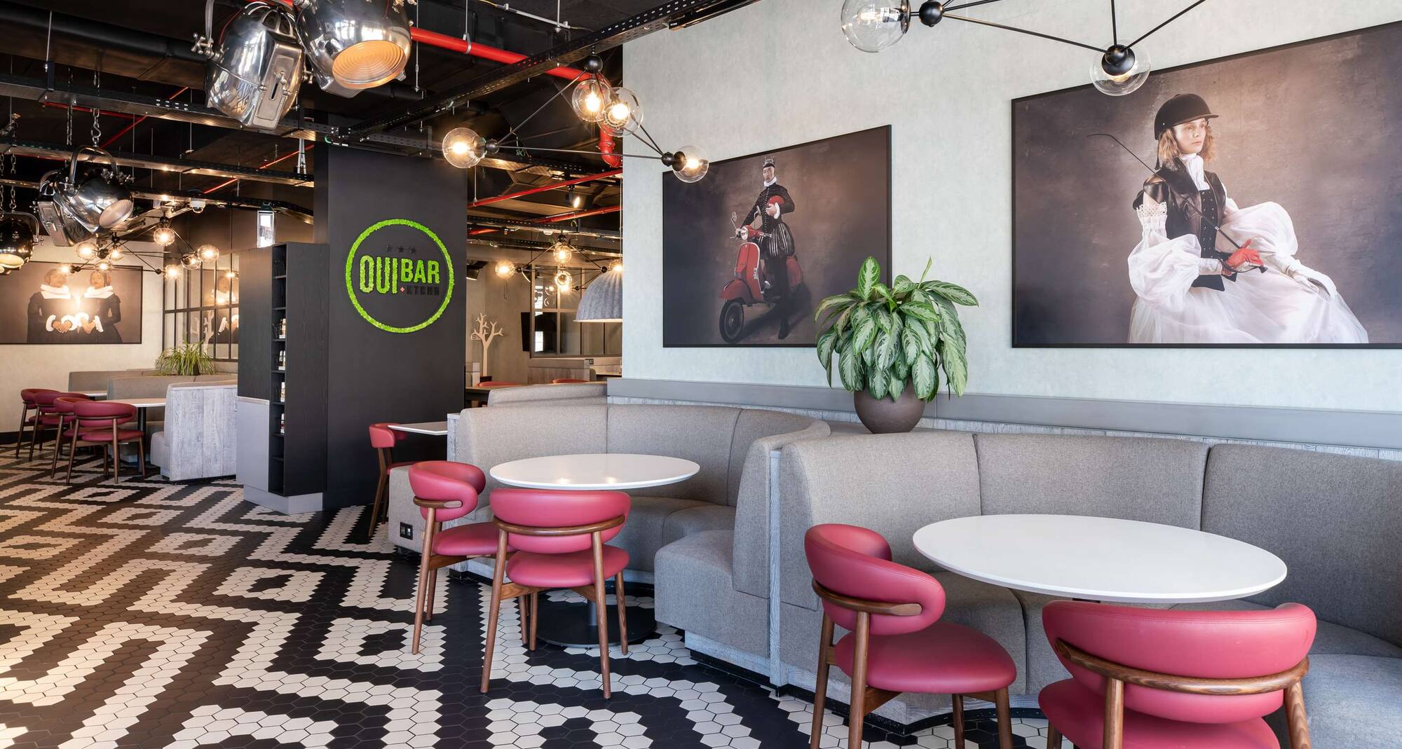 Radisson RED Brussels - OUIBar + Kitchen restaurant