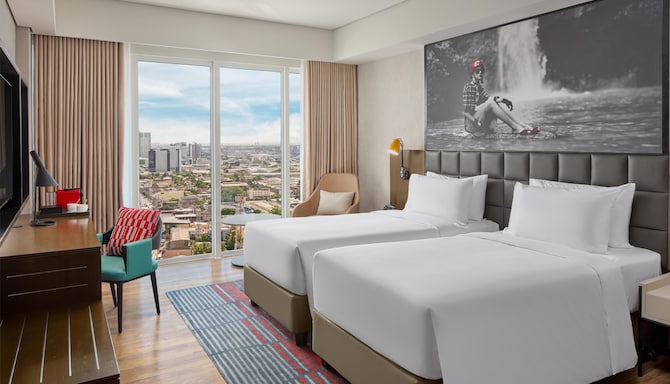 Radisson RED Cebu Mandaue - Superior Room - Twin bed