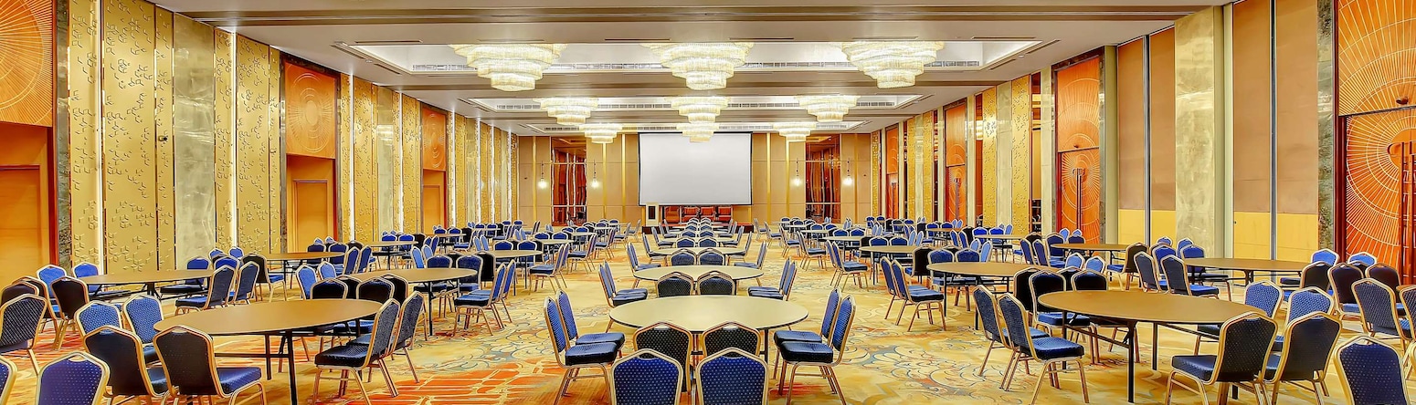 Radisson RED Chandigarh Mohali - Amber Ballroom
