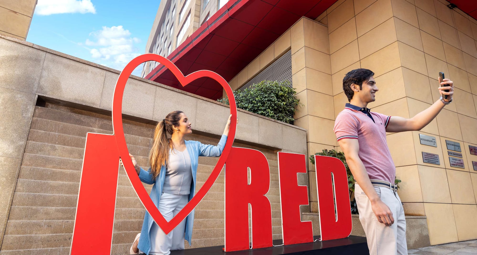 Radisson RED Chandigarh Mohali - Main Porch I Love RED