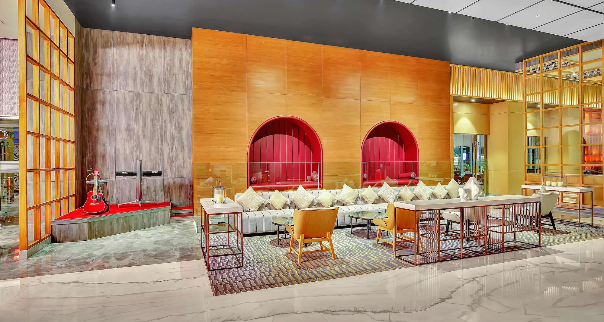 Radisson RED Chandigarh Mohali - Social Hub