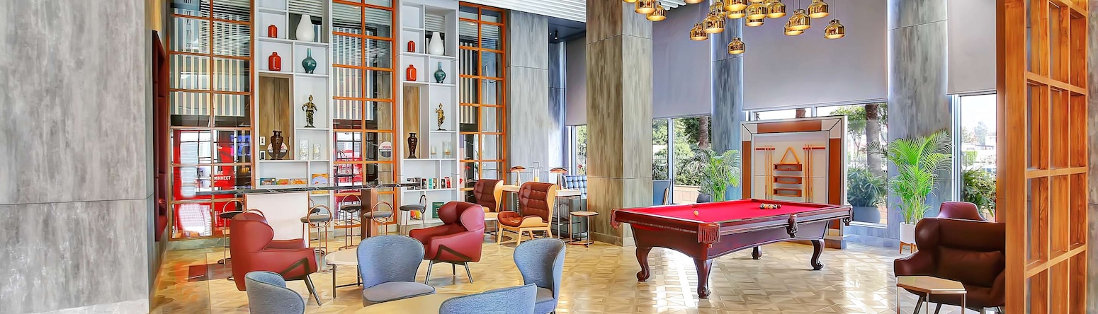 Radisson RED Chandigarh Mohali - Social Hub at Lobby Level