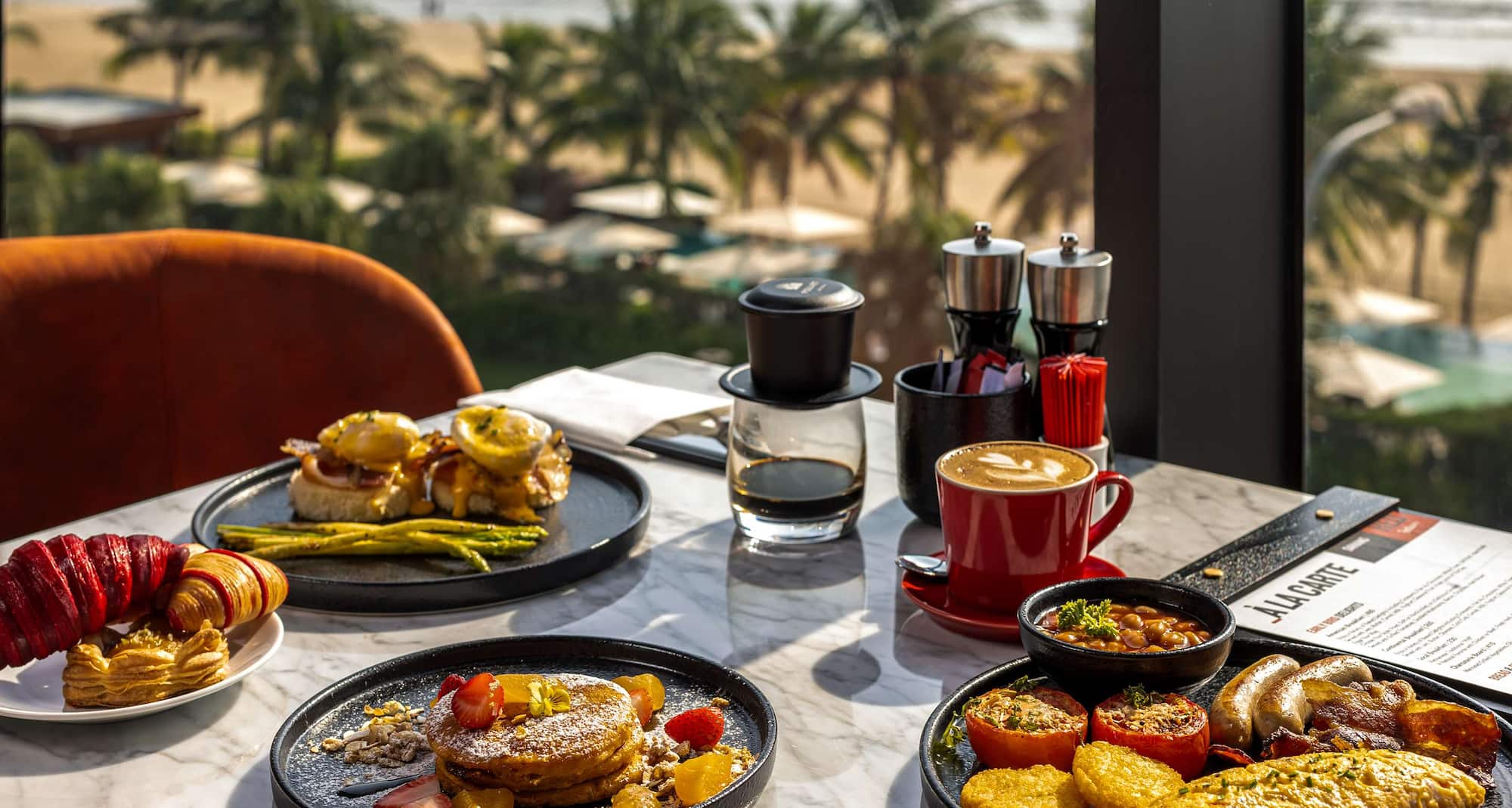 Radisson RED Danang - Brasserie Restaurant - Breakfast