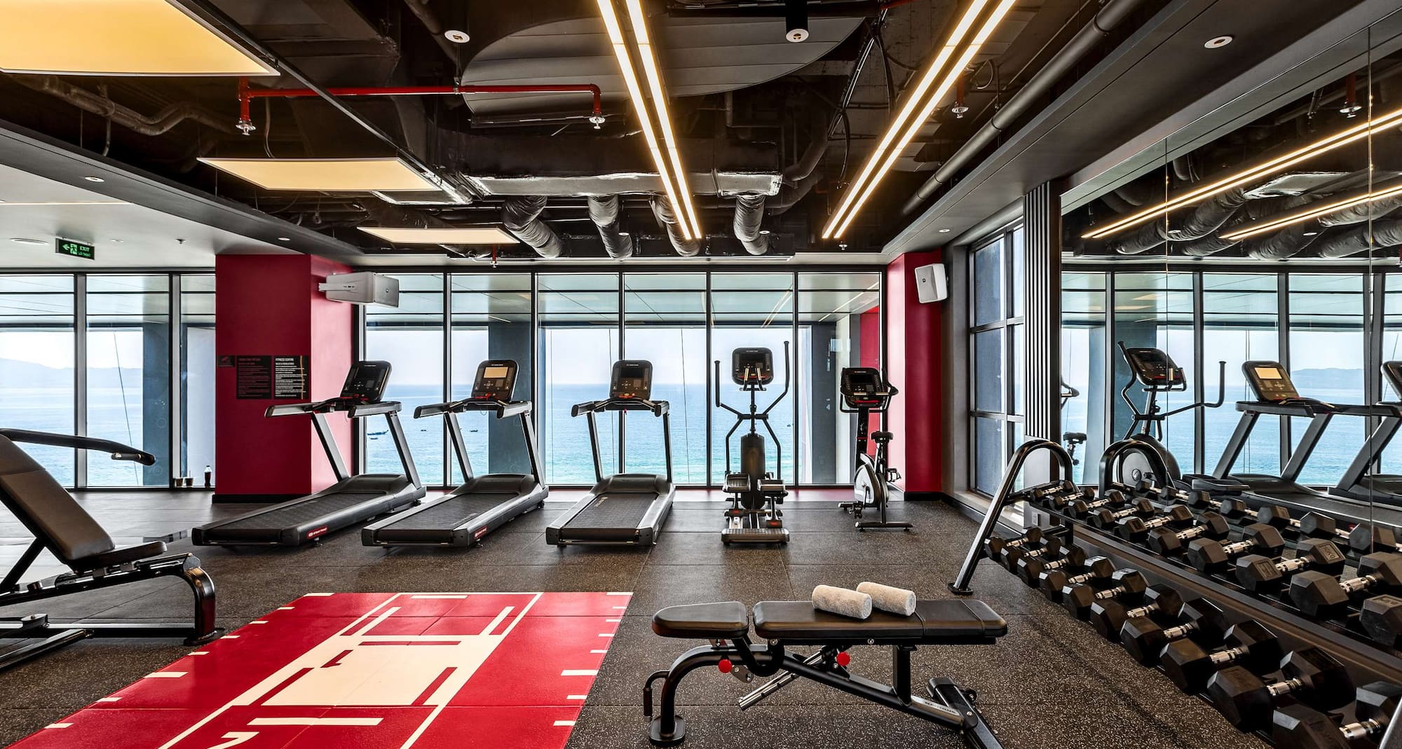 Radisson RED Danang - Gym