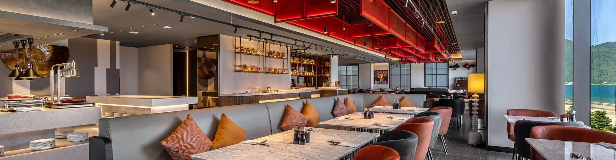 Radisson RED Danang - Brasserie